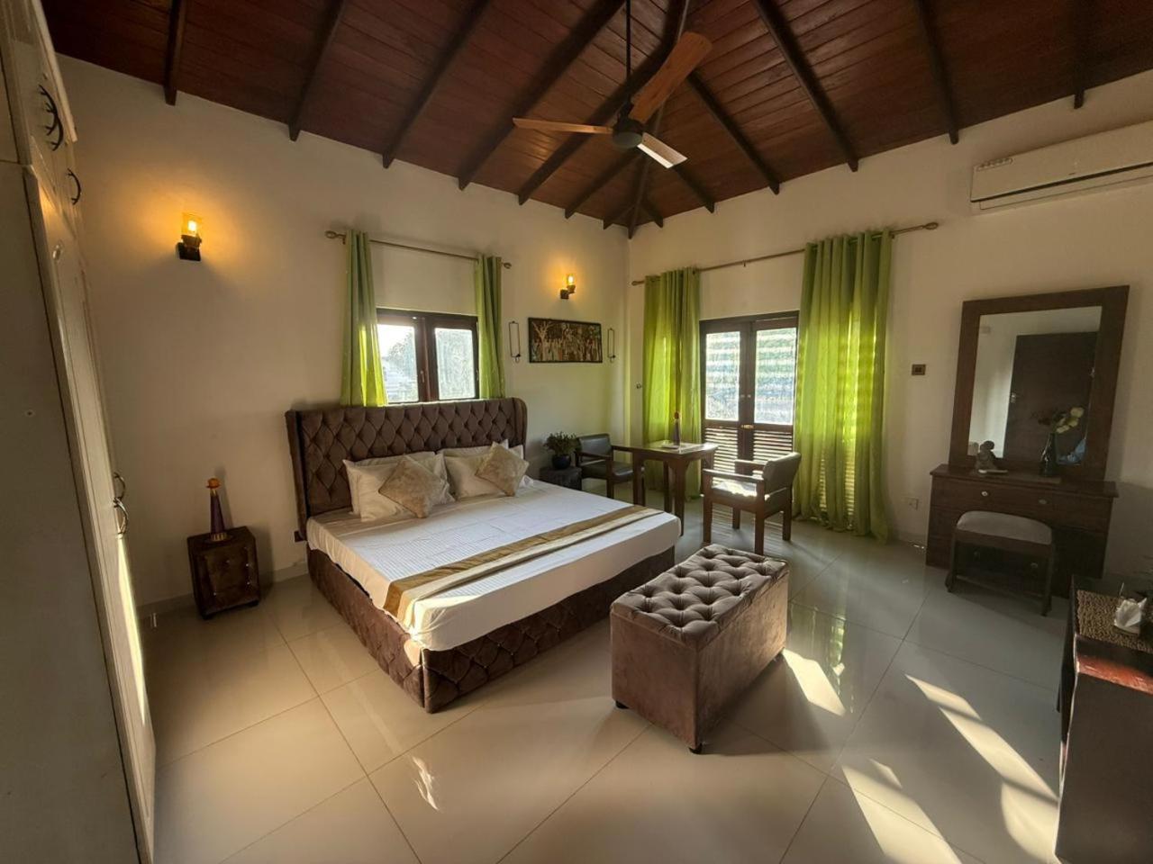 The Villa Kalbashi Kotte - Luxury Stay With Swimming Pool Sri Jayewardenepura Kotte Exterior foto